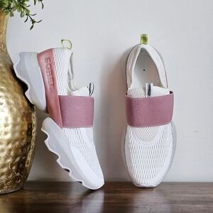 SOREL Kinetic Impact II Slip-On Sneakers White Pink Women’s 9 No Insoles